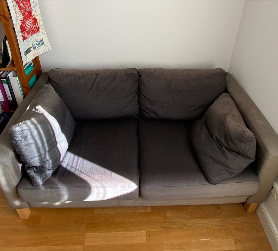 Schwarze Ikea Couch (LxBxH: 169x90x65cm) in Frankfurt am Main