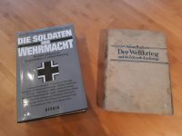 2 alte Bücher zu Weltkrieg und Wehrmacht,  für Demenzkranke? Bayern - Friedberg Vorschau