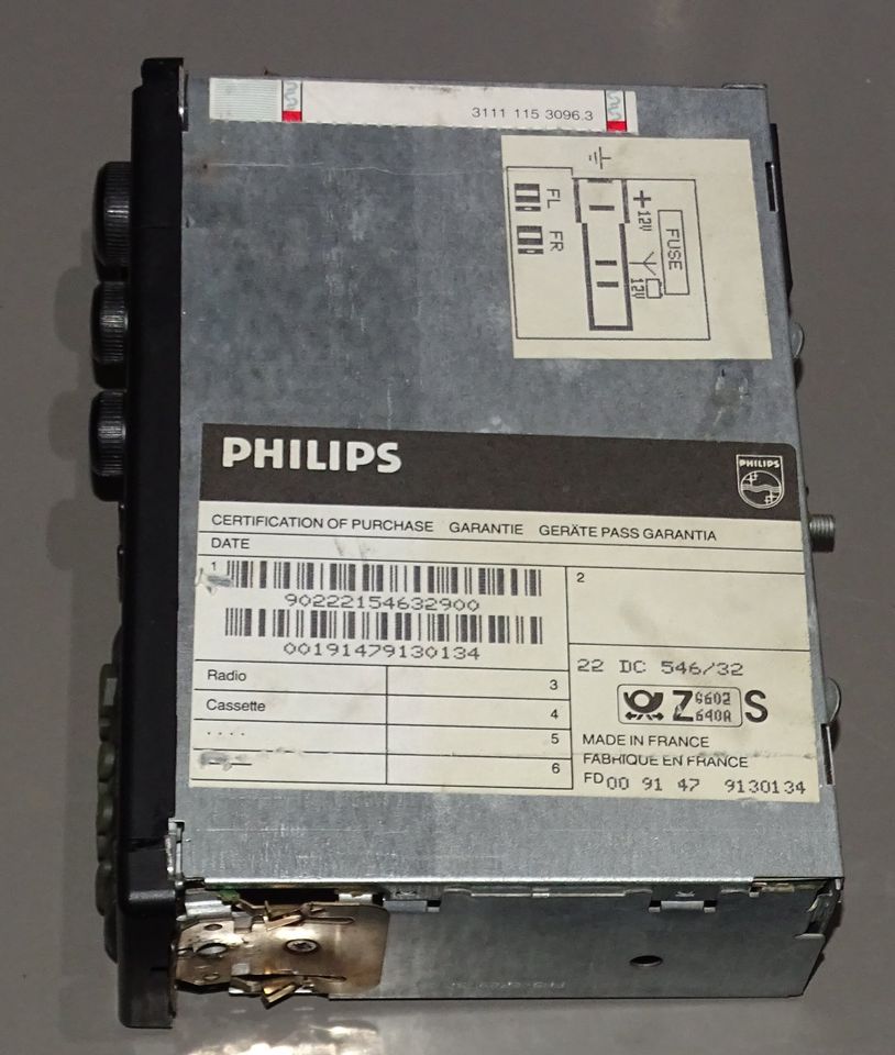 Autoradio Philips Radio Cassette 22 DC 546 32  PH546FB9130134 in Stutzenklinge