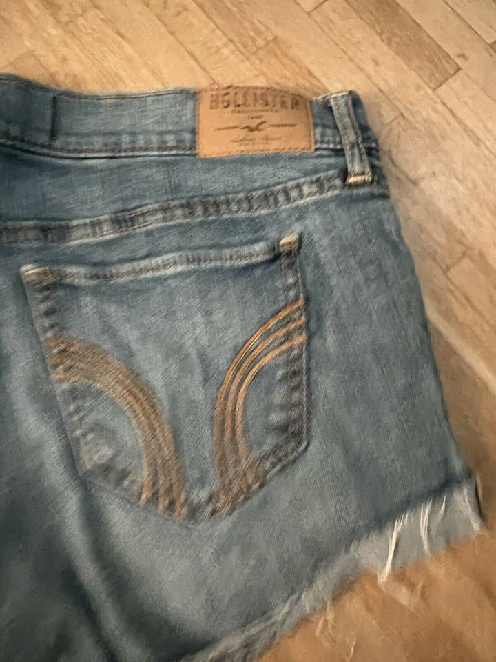 HOLLISTER / W27 / Hose / Jeans / Shorts / HotPants / Grösse S in Weingarten