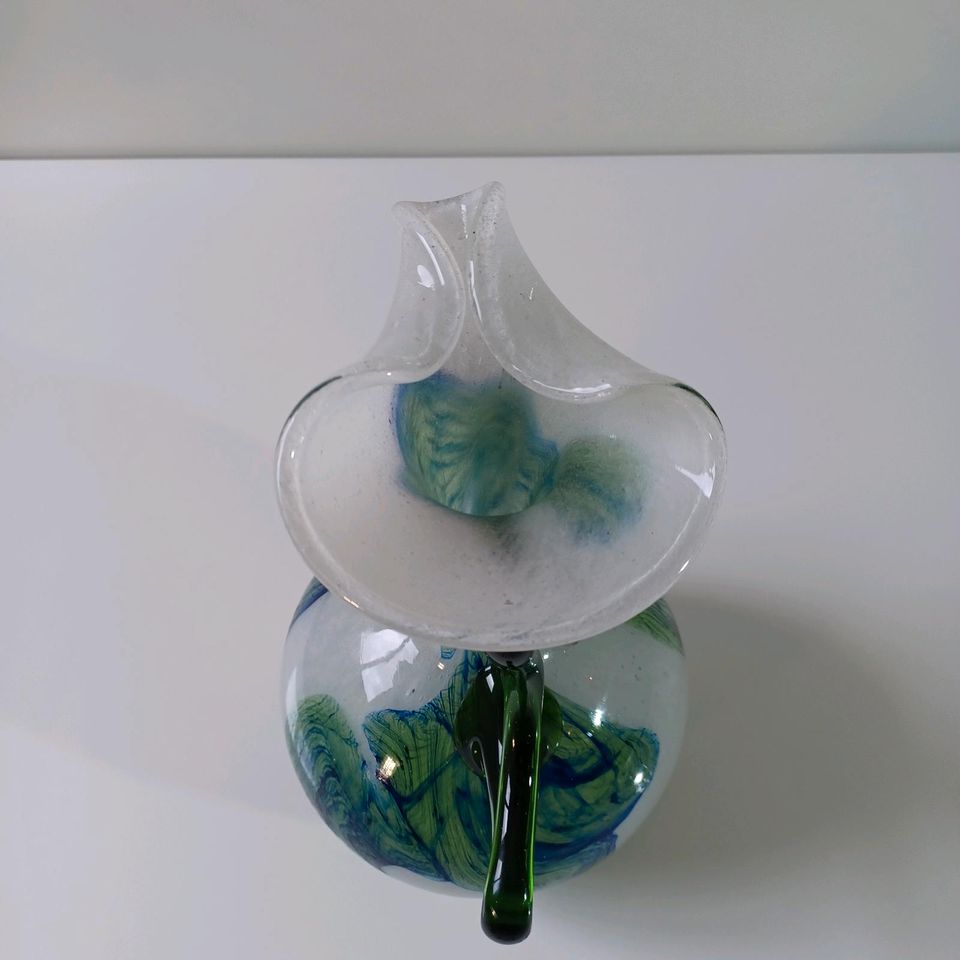 Brilliante Glas Vase AV Italy Design Blume Grün Deko Optik Antik in Ahlen