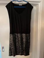 Only / Kleid / Pailletten / 38 / schwarz / Gold Hessen - Bad Vilbel Vorschau