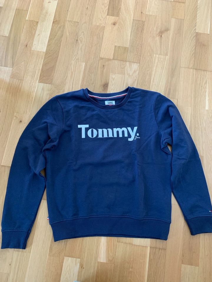 Tommy Hilfiger - Pullover / Sweatshirt / Gr. 38 / M in Neuhof an der Zenn