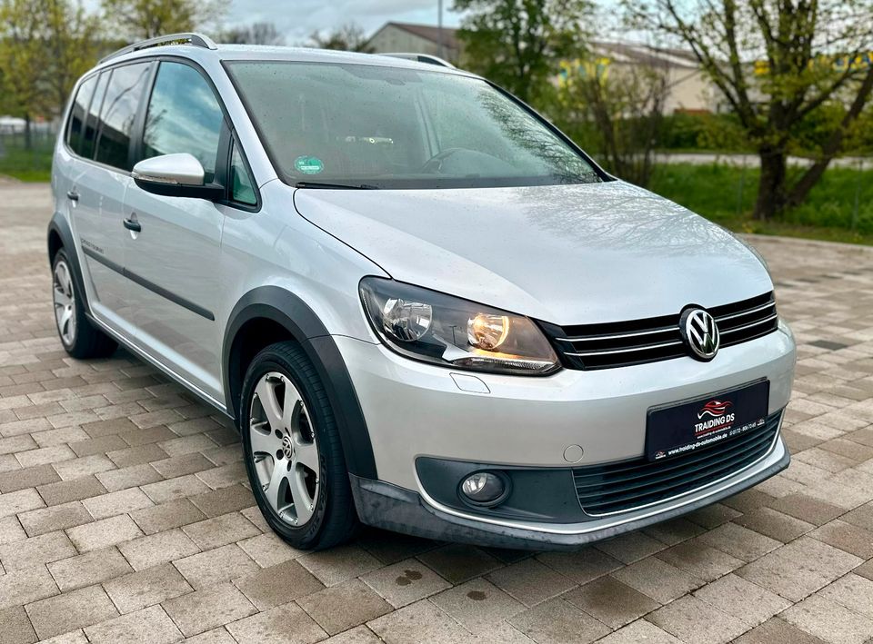 ⭐️VW Touran Cross 170PS DSG/Stand Heizung⭐️ in Weinstadt