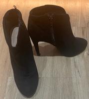High Heels Stiefeletten Gr. 39 Bayern - Harburg (Schwaben) Vorschau