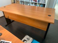 Schreibtisch 2x120x80cm, 1x160x80 cm, sowie einen Rollcontainer. Hessen - Mengerskirchen Vorschau