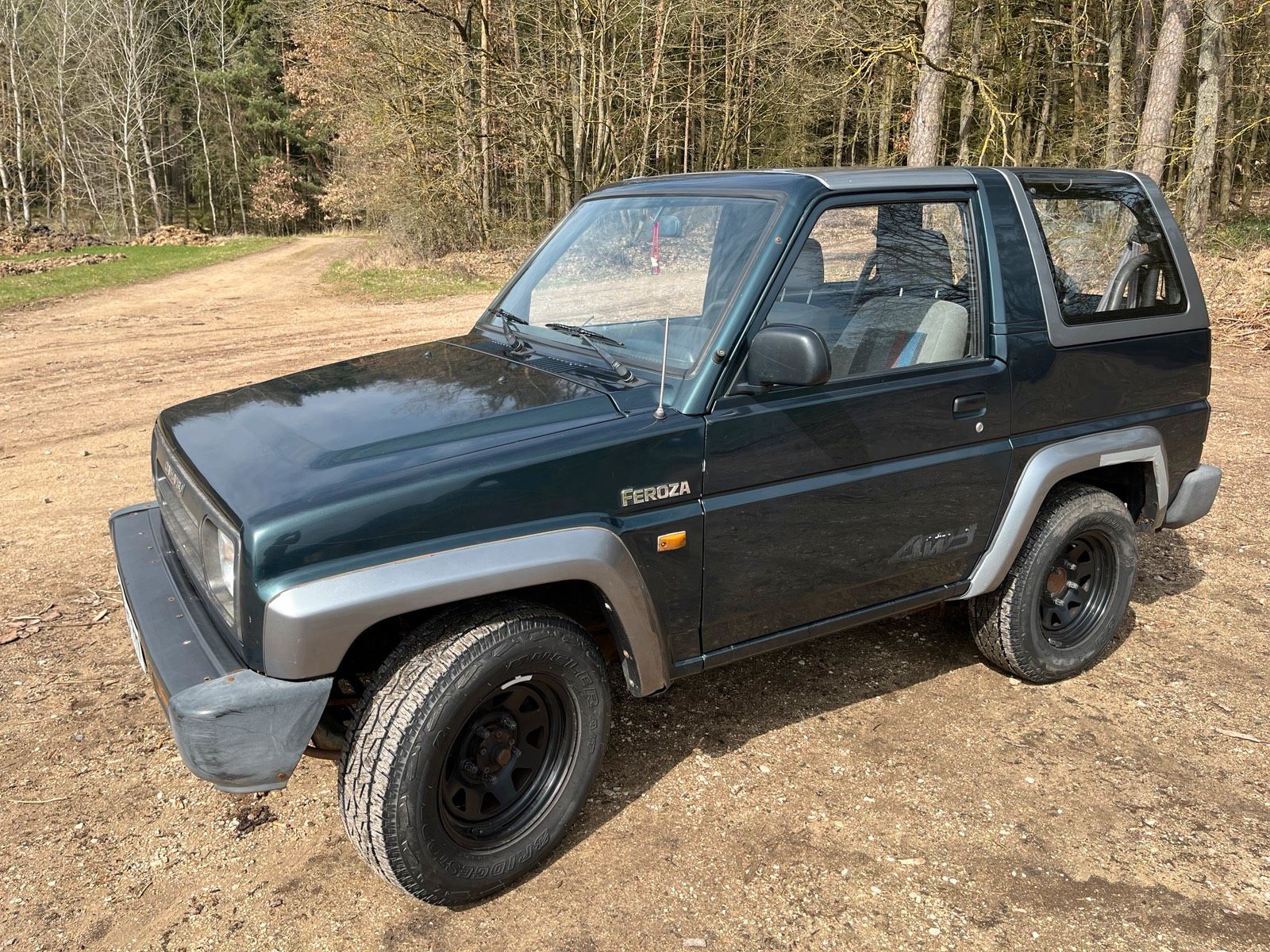 Abbildung des Autos Daihatsu Feroza 4x4 mit …