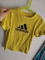Adidas T-Shirt Größe 116 gelb Bayern - Ruhstorf an der Rott Vorschau