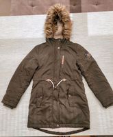 Neuwertig! C&A cunda Winterjacke Wintermantel olivgrün Gr.  140 Nordrhein-Westfalen - Bad Oeynhausen Vorschau