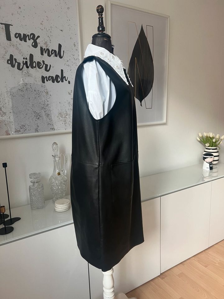 Zara Kleid Leder schwarz Gr. L in Hannover