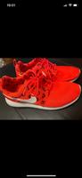 NIKE Roshe one Print Gr. 40 Bright Crimson Hot Lava Bayern - Gochsheim Vorschau
