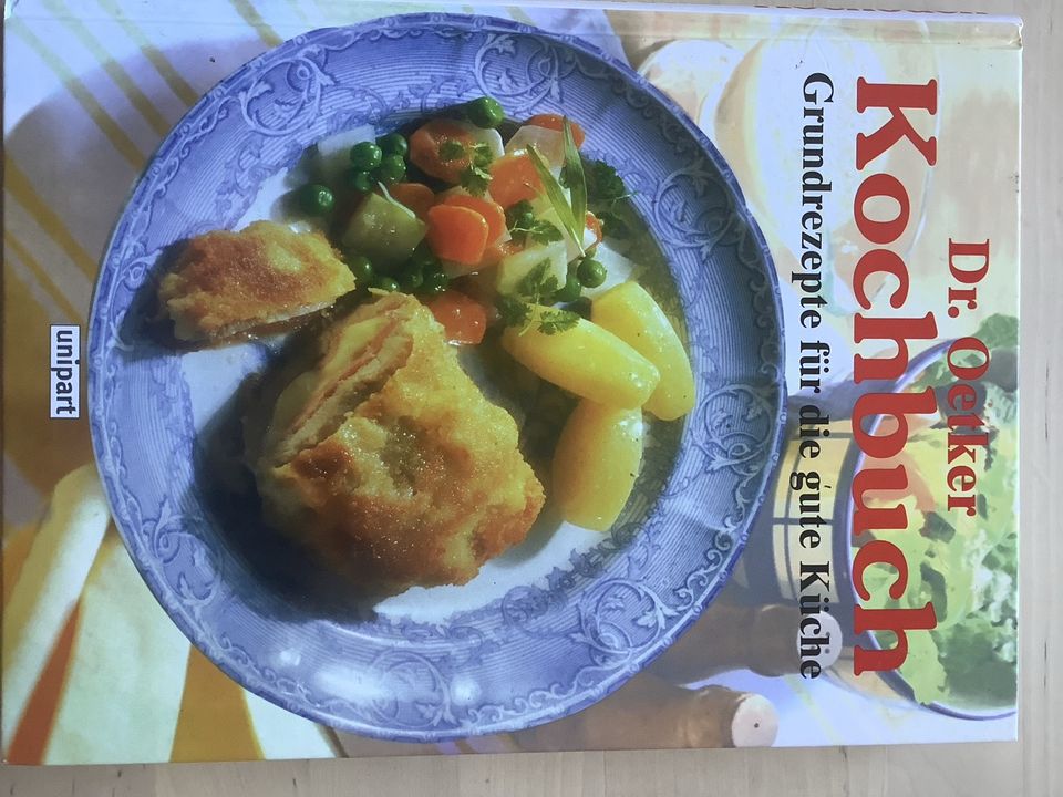 Dr. Oetker Kochbuch Grundrezepte für die gute Küche in Vöhringen