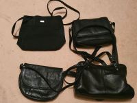 4 schwarze Handtaschen Handtasche Täschchen Tasche Bayern - Sugenheim Vorschau