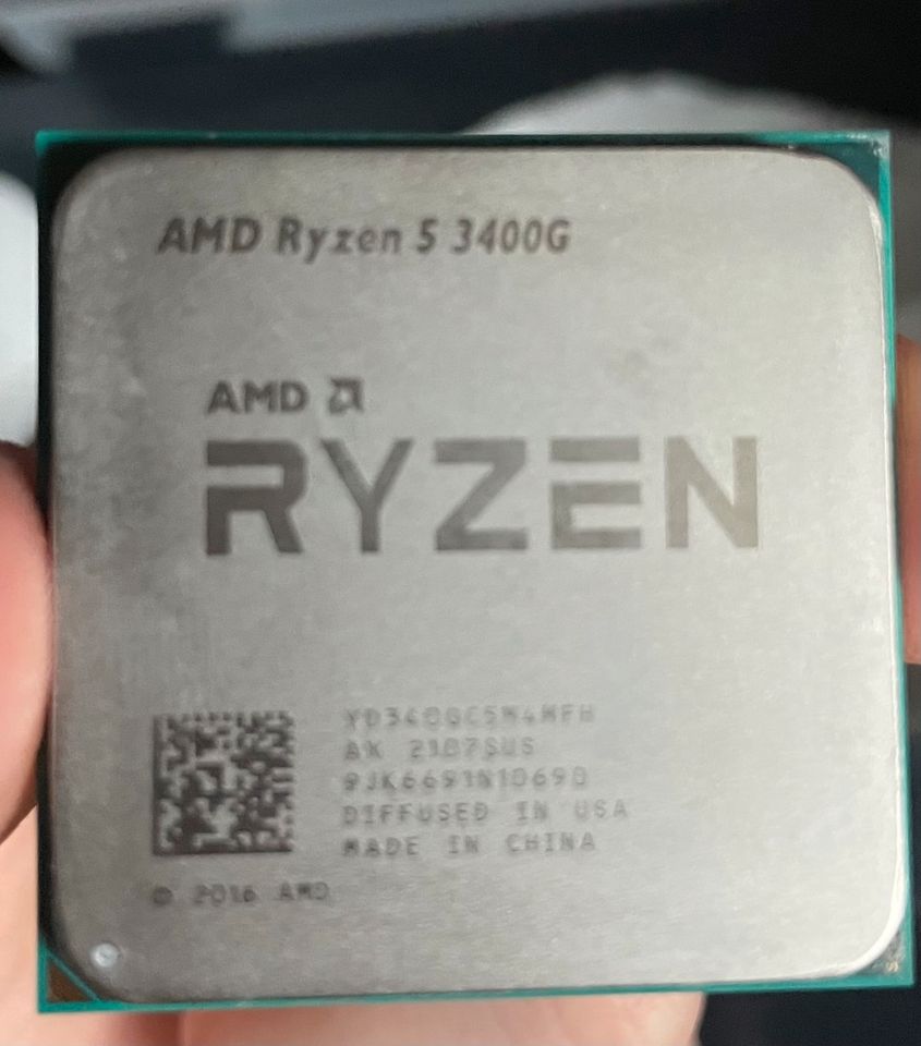 AMD Ryzen 5 3400G in Rellingen