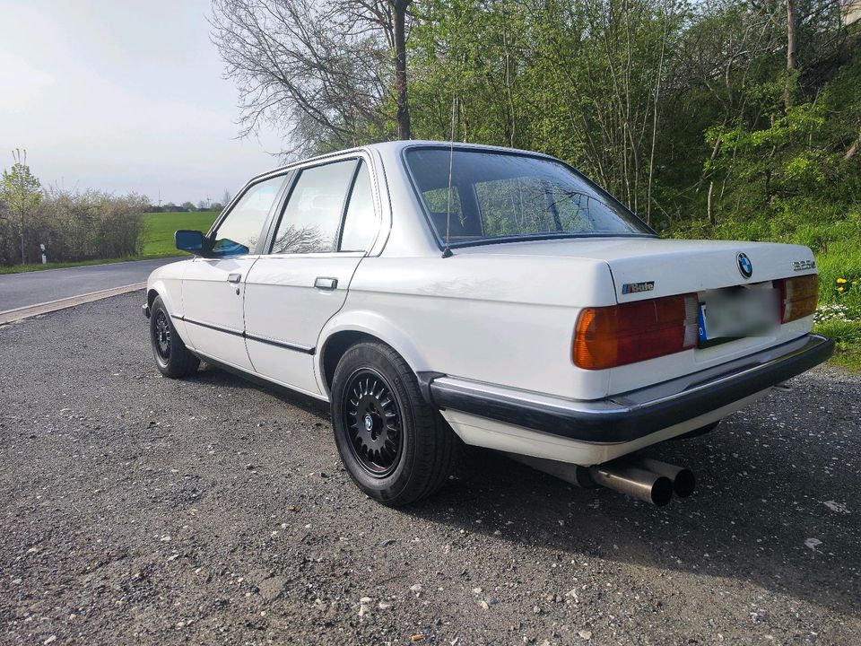 BMW e30, 325e, ETA, Oldtimer, H, TÜV in Baddeckenstedt