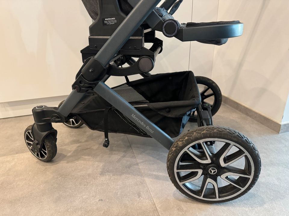 Kinderwagen Hartan Mercedes Benz Avantgarde in Eitorf