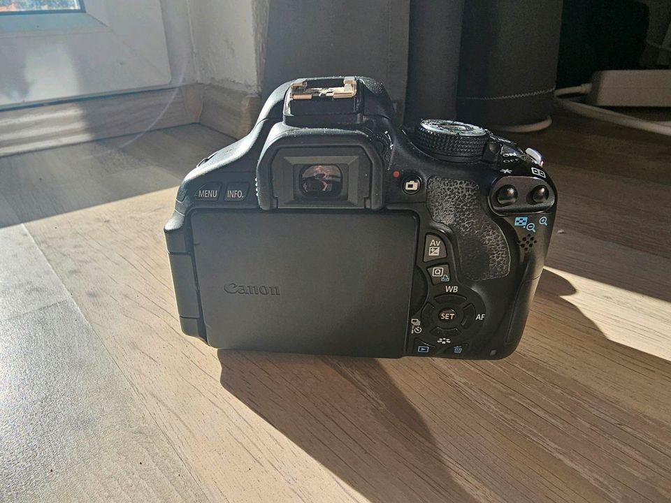 Canon Eos 600D Kamera/Spiegelreflex in Lauta