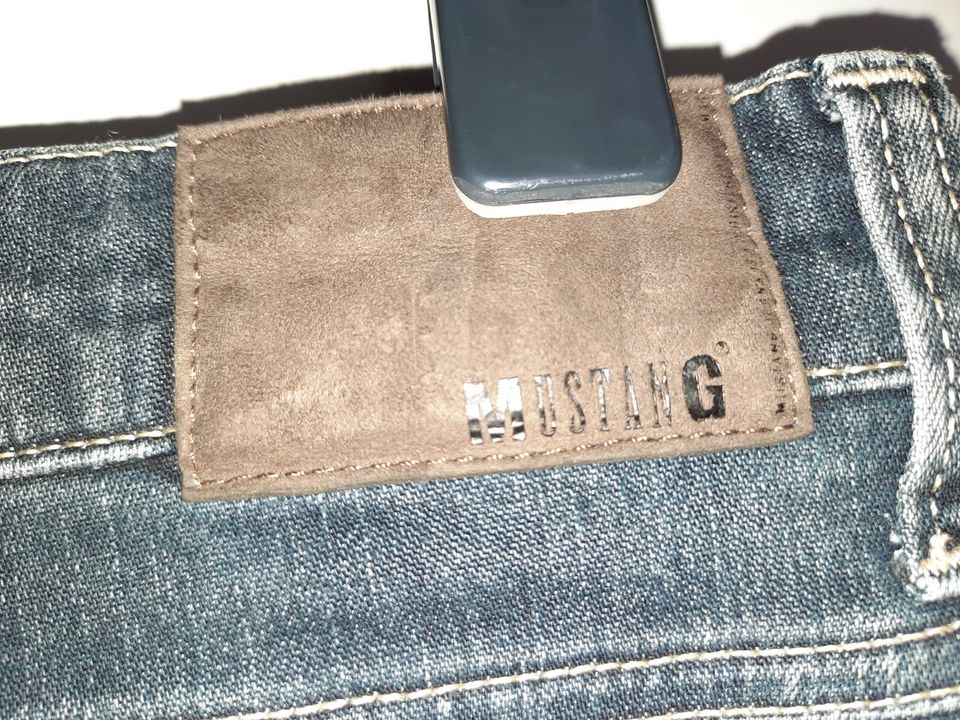 Damen Jeans blau Größe 38/40 - 29/32 von Mustang in Berlin