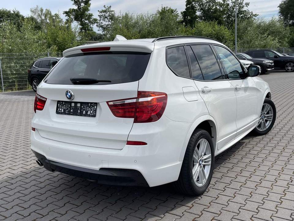 BMW X3 xDrive20d-M-Paket-Automatik in Bremen