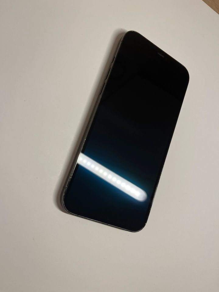 iPhone 12 Pro Max in grau | 128gb |100% Akku | sehr guter Zustand in Fulda