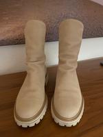 Paul Green Boots Nubukleder beige, Gr 6 1/2, Neu 170 Euro Kr. München - Aschheim Vorschau