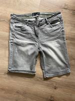 Kaum getragene Shorts von Cecil, Gr. 29 Nordrhein-Westfalen - Warstein Vorschau