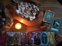 KARTENLEGEN LEBENSBERATERIN TAROT ORAKEL PENDEL RITUAL KRAFTTIER Bayern - Aschaffenburg Vorschau