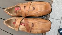 Prada Lederschuhe Nr. Größe 42 Hessen - Friedberg (Hessen) Vorschau