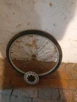 26er DDR Hinterrad mit Freilauf und 3er Ritzel Leipzig - Connewitz Vorschau