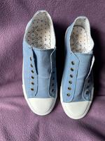 Canvas Schuhe Sneaker hellblau Gr.43 Niedersachsen - Seelze Vorschau