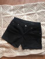 Damen desigual shorts spitze Damen boho hippie Sommer Hose Niedersachsen - Nordhorn Vorschau