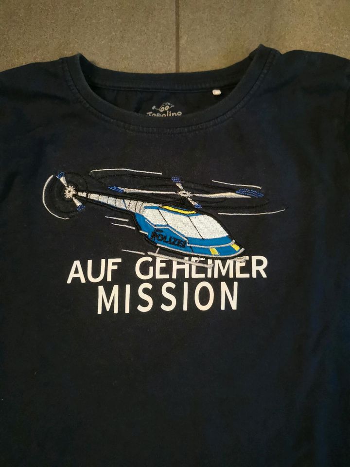 Pullover Jungen blau Hubschrauber Gr. 128 in Osann-Monzel