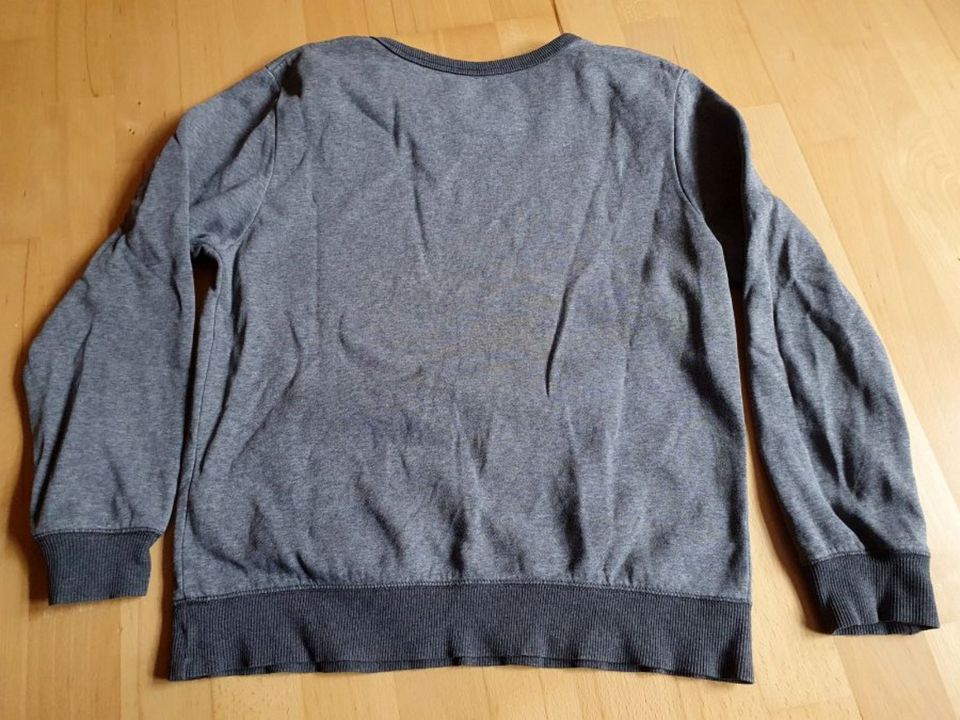 6 EUR 2 Pullover Pullis Sweatshirts H&M blau grau 158 in Hannover