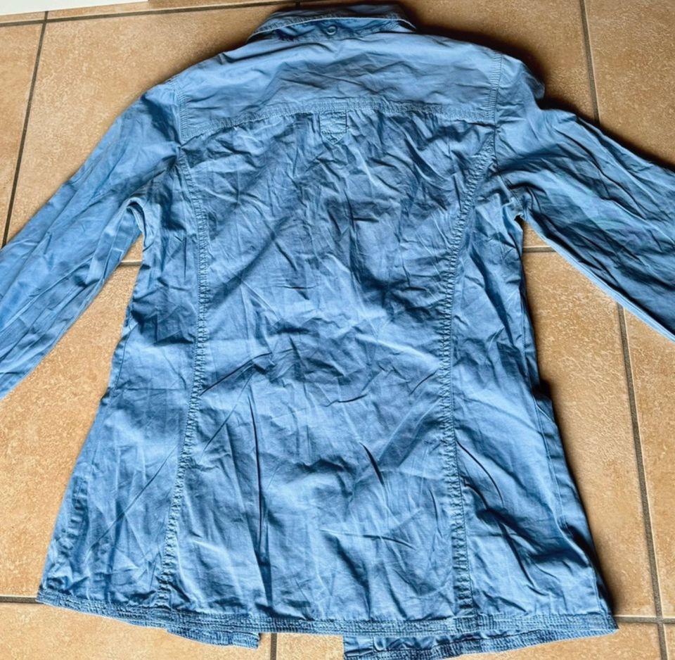 Bluse / hellblau / Authentic / S / in Willstätt