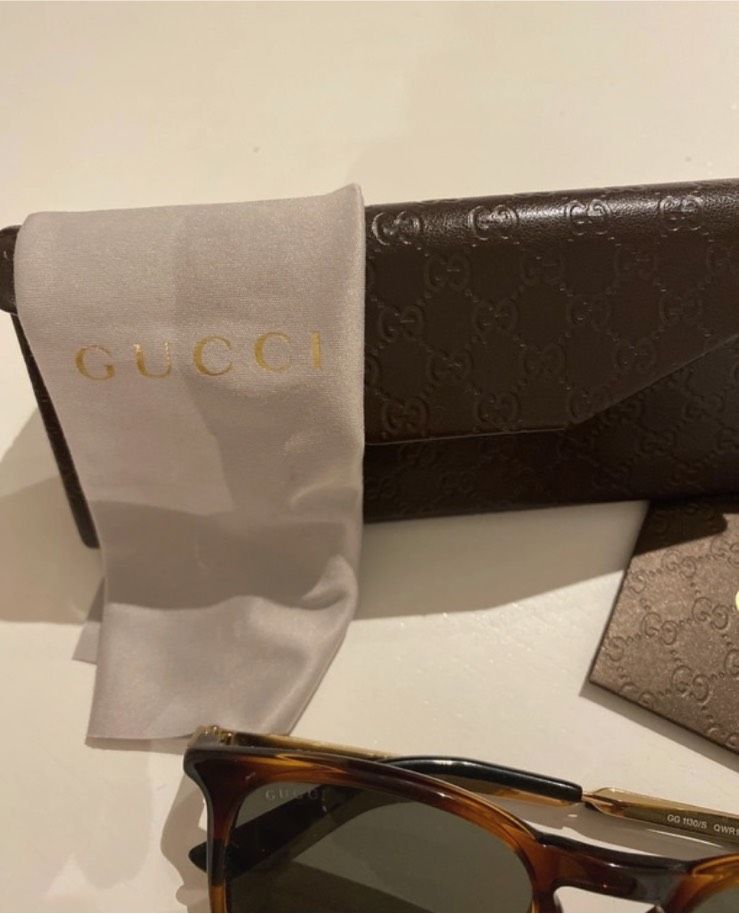 Gucci Sonnenbrille mit Etui in Augsburg