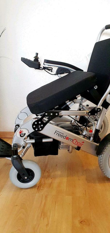 elektrischer Rollstuhl immer mobil 140 Hilfsmittelnummer faltbar in Stockach