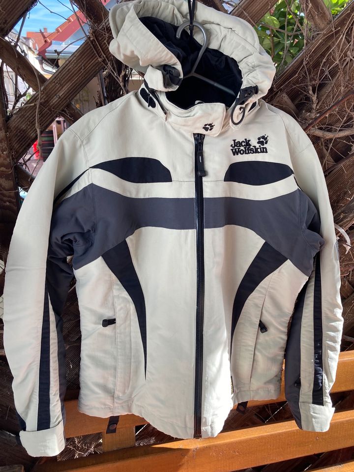 Jack Wolfskin Damen Jacke in Kaufbeuren