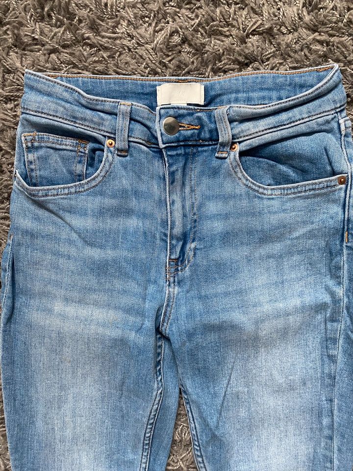 Skinny Jeans Gr. 34 in Wilhelmshaven