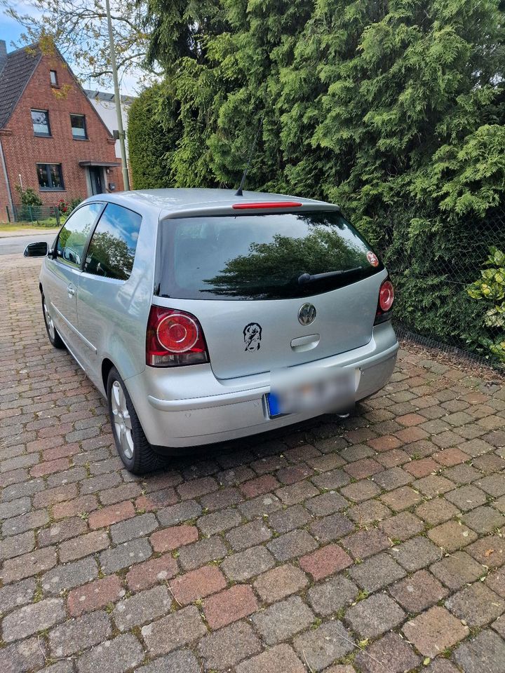 VW Polo 1,2  9N mit Gasanlage + Klima 2 . Hand in Neukirchen-Vluyn