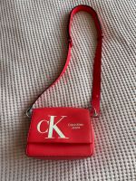 Handtasche ; Handle Bag; Umhängetasche; Calvin Klein Jeans Sachsen-Anhalt - Schönebeck (Elbe) Vorschau