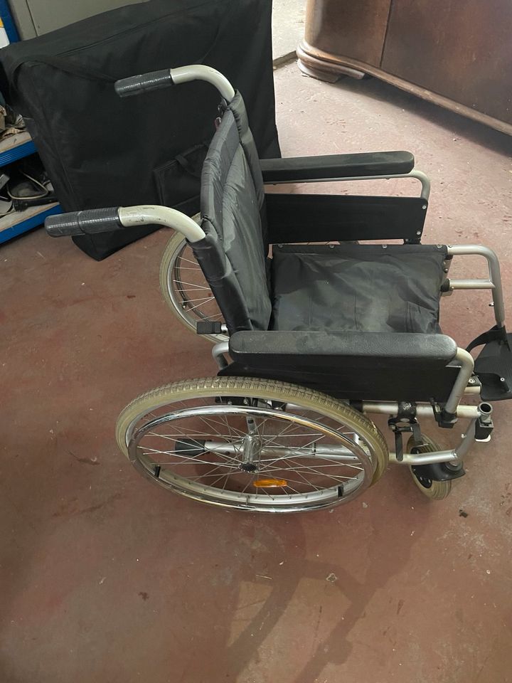 Rollstuhl , Krankentransport in Oranienburg