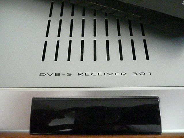 Kathrein UFS 301 Satelliten-Receiver mit Fernbedienung in Schwabach