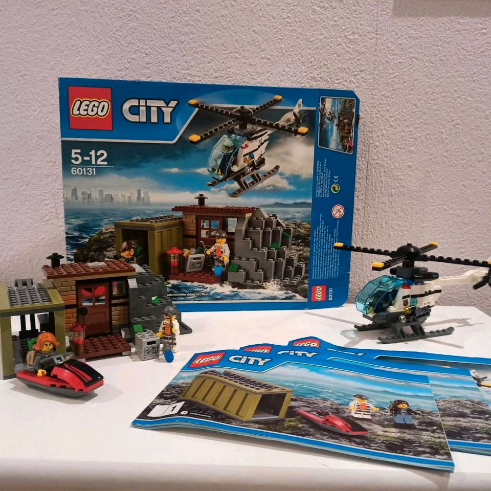 Lego City 60131 Gaunerversteck mit Polizei in Sachsen - Weißwasser | Lego &  Duplo günstig kaufen, gebraucht oder neu | eBay Kleinanzeigen ist jetzt  Kleinanzeigen