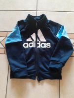 Adidas Trainingsjacke mit Name "Jakob" Gr.110 Schleswig-Holstein - Neumünster Vorschau