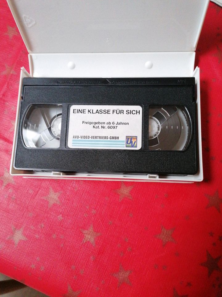 VHS EINE KLASSE FÜR SICH in Wiesbaden