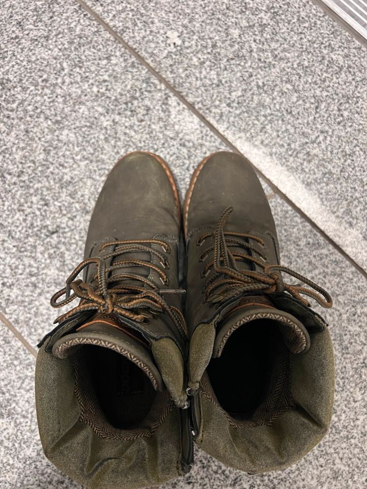 Dockers Outdoor Wander Schuhe Boots in Herford