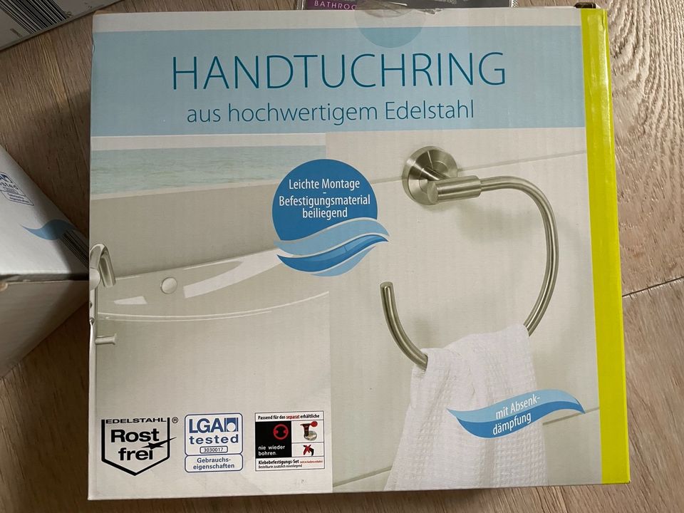 Bad Föhnhalter Handtuchring Duschkorb Edelstahl in Recklinghausen