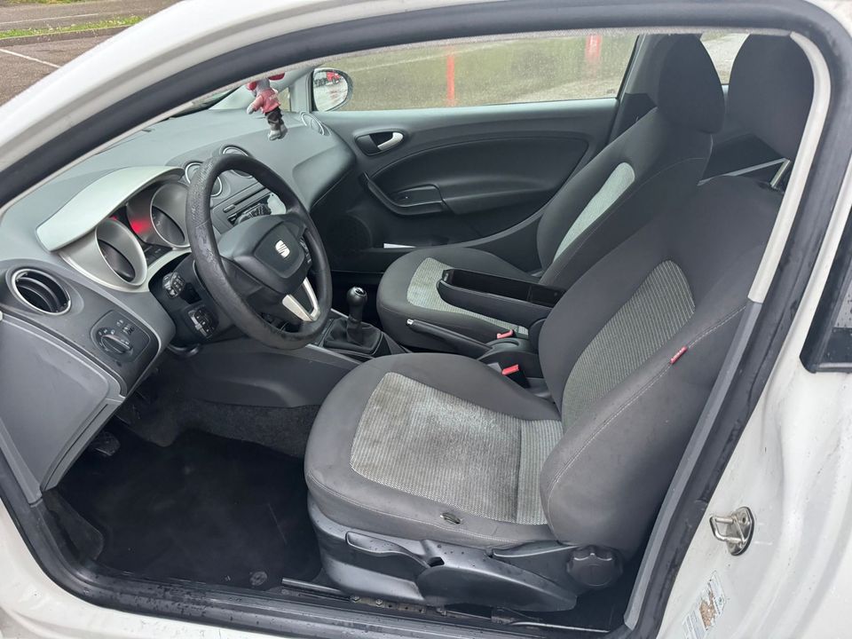 SEAT IBIZA 1,9TDI PD EURO5*TÜV*KLIMA*MFA*TEMPOMAT*8FACH BEREIFT* in Sulz