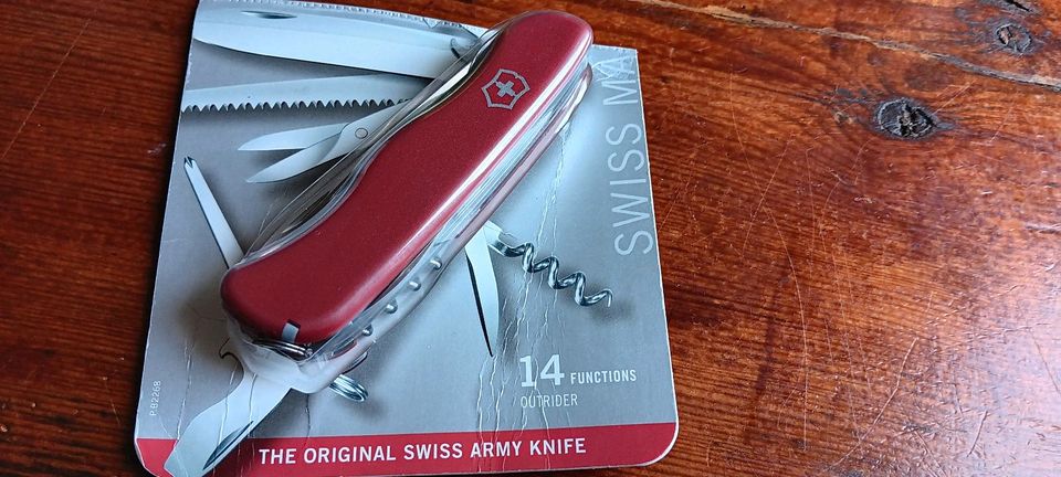 Victorinox  Outrider    14  functions in Hamburg