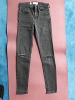 Bershka Gr. 34 Hose schwarz washed Baden-Württemberg - Eggenstein-Leopoldshafen Vorschau